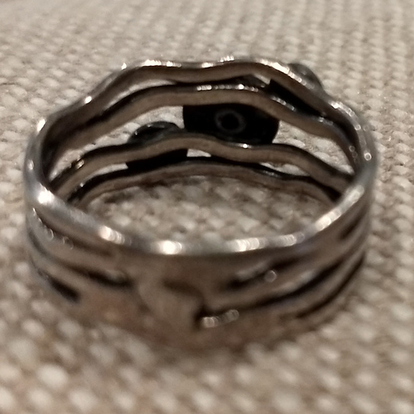 Ring silver blacken with garnet gem - Picture 5 of 8